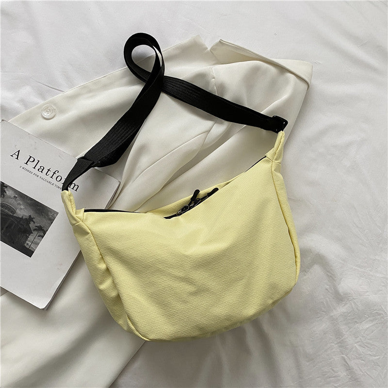 Spring And Summer Feeling Bag New Trendy Fashion Messenger Bag Simple Armpit Women's Bag Ins Girl Casual Bag