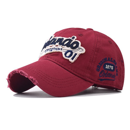 Large letter embroidered baseball cap for men and women in spring, summer and autumn simple and versatile sun visor cap
